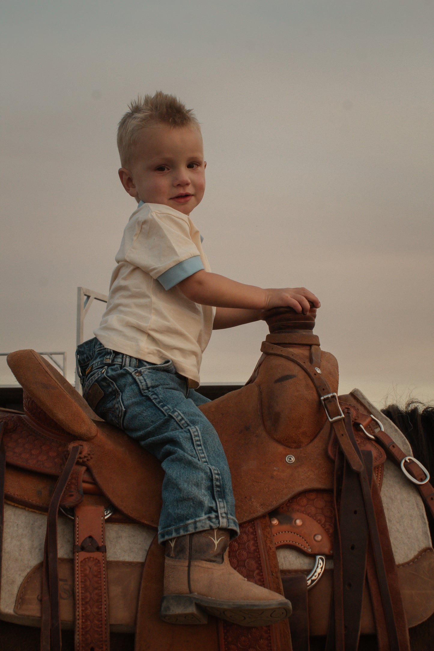 Vintage Stitched Howdy Tee